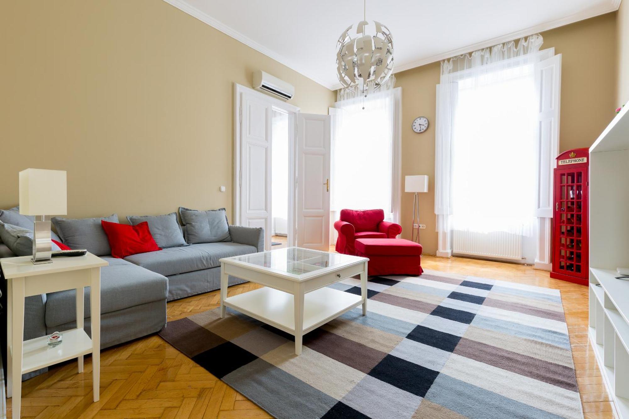 Bpm-Apartment Kiraly Budapest Luaran gambar